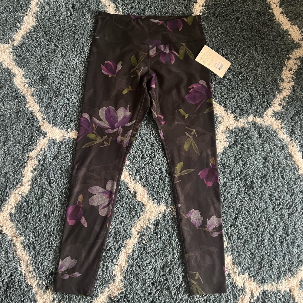 Mondetta Kira Leggings, floral and black, size small